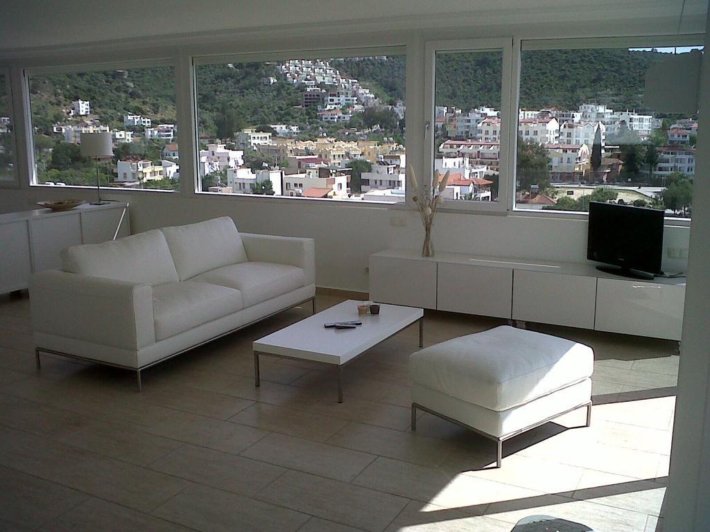 Marina View Residence Gulluk Exterior photo